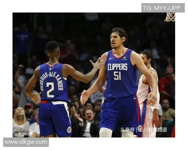 武汉篮球队防守革新之路探索团队协作与战术创新的完美结合 武汉篮球队防守革新之路探索团队协作与战术创新的完美结合