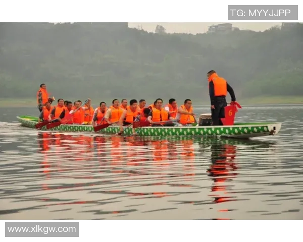 重庆网球队逆袭之路：从低谷到冠军赛的辉煌蜕变与奋斗故事