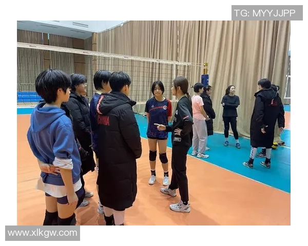 重庆排球队选拔赛特别报道：从默默无闻到崭露头角的奋斗历程